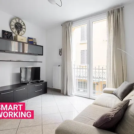 Sotto I Portici Di Via Pietralata By Wonderful Italy Apartamento